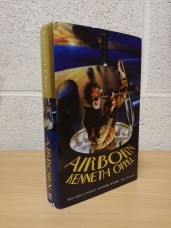 `Airborn` - Kenneth Oppel - First U.K Edition - First Print - Hardback - Hodder Children`s Books - 2004