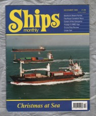 Ships Monthly - December 1995 - Vol 30 - No.12 - `Christmas at Sea` - Waterway Productions Limited