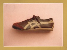 `Onitsuka Tiger, Mexico 66 - Asics` - Postally Unused - Asics Postcard.