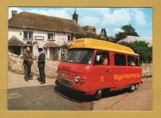 `1975 Commer, Honiton Royal Mail Post Bus at Dunkeswell Post Office - SWPR6` - Postally Unused - Post Office Picture Postcard.
