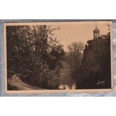 `Paris - Le Parc des Buites-Chaumont` - Postally Unused Although Written to Rear - Les Editions d`Art Yvon Postcard 
