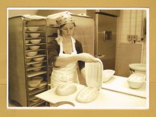 `Vicky`s bread, Helston, Cornwall`- Postally Unused - Shop Postcard.