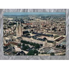 `Caen - Vue aerienne L`Abbaye aux Hommes` - Postally Used - Luc  Sur Mar 25th July 1967 Calvados Postmark - Cimcolor Postcard