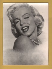 `Marilyn Monroe` - Postally Unused - Athena Postcard. `Marilyn Monroe` - Postally Unused - Athena Postcard.