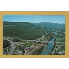 `White River Junction, Vermont` - Postally Unused - Forward`s Color Productions, Inc. Postcard