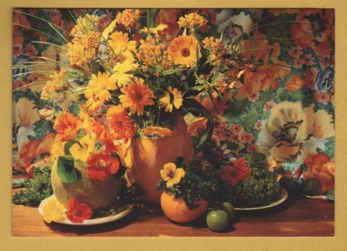 `WOMAN and HOME, Styled by Carolyn Bailey, Photography by Lizzie Orme`- Postally Unused - WOMAN and HOME. Postcard.