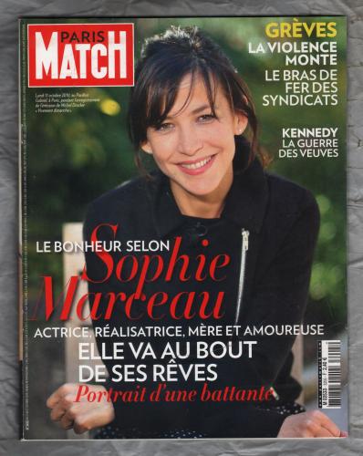 Paris Match (French Language) - 21st/27th October 2010 - Number 3205 - `Le Bonheur Selon Sophie Marceau...` - Published by Hatchette Filipacchi Associes