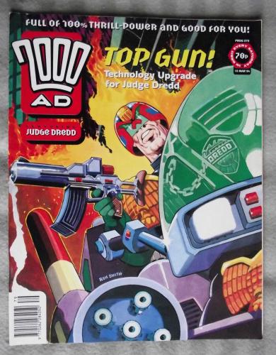 `2000 A.D. Featuring Judge Dredd` - 18th March 1994 - Prog No.879 - `Top Gun! Technology Upgrade for Judge Dredd`.