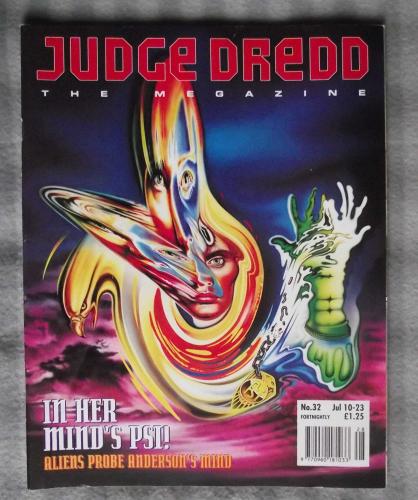Judge Dredd The Megazine - Jul 10-23 1993 - Vol.2 No.32 - `In Her Mind`s Psi!: Alien`s Probe Anderson`s Mind`