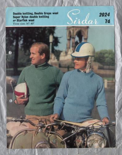 Sirdar - Double Knitting,Double Crepe Wool,Super Nylon Double Knitting,Starflek Wool - Chest 36/40" - Design No.2024 - Men`s Sweater with Polo & Round Neck - Knitting Pattern