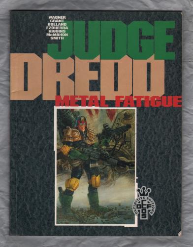 Judge Dredd - `METAL FATIGUE` - Definitive Editions - 1991 - 64 Pages - Published by Fleetway Publications