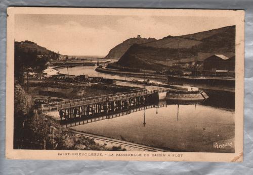 `Saint Brieuc Legue - La Passerelle Du Bassin  A Flot` - Postally Unused Although Written On - Edition d`Art Hamonic Postcard