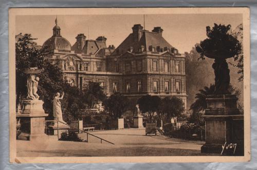 `Paris - Le Palais et Jardin du Luxembourg` - Postally Unused Although Written to Rear - Les Editions d`Art Yvon Postcard 