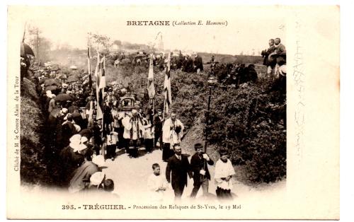 `Bretagne - 395. Treguier - Procession des Reliques de St Yves, le 19 Mai` - Postally Unused - Photograph by Alain de la Tour