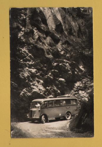`Postauto Kiental - Griesalp in der Griesschlucht` - Postally Unused - Phot. E.Gyger Postcard.