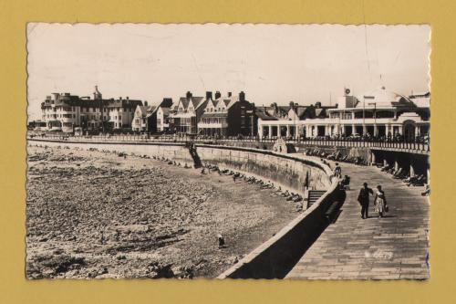 `Promenade, Porthcawl` - Postally Used - Porthcawl 5th October 1960 Glam Postmark - Valentine & Sons Ltd Postcard No.W6679