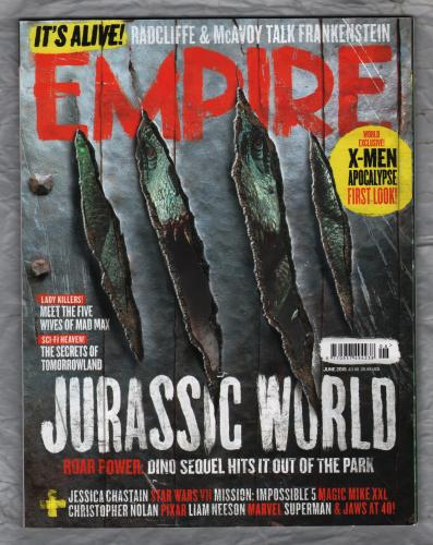 Empire - Issue No.312 - June 2015 - `Jurassic World` - Bauer Publication