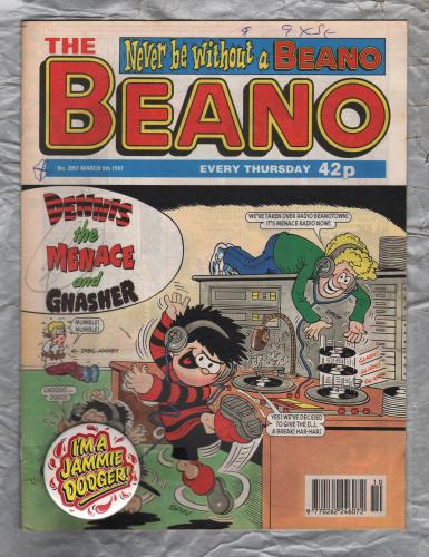 The Beano - Issue No.2851 - March 8th 1997 - `Dennis The Menace And Gnasher` - D.C. Thomson & Co. Ltd