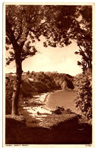 `Tenby,North Beach` - Postally Used - Tenby 26 July 1953 Pembrokeshire Postmark - Photochrom Co. Ltd Postcard.