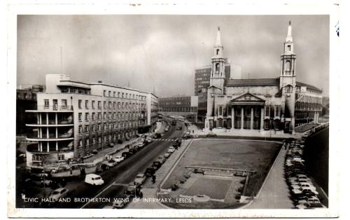 `Civic Hall and Brotherton Wing of Infirmary, Leeds` - Postally Used - Leeds 4 October 1961 Postmark with Slogan - Chadwick Views Postmark