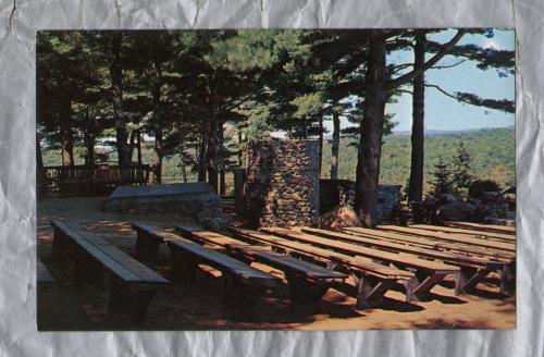 `Cathedral Of The Pines, Rindge, New Hampshire - Pulpit And Choir Mound` - Postally Unused - Plastichrome Postcard